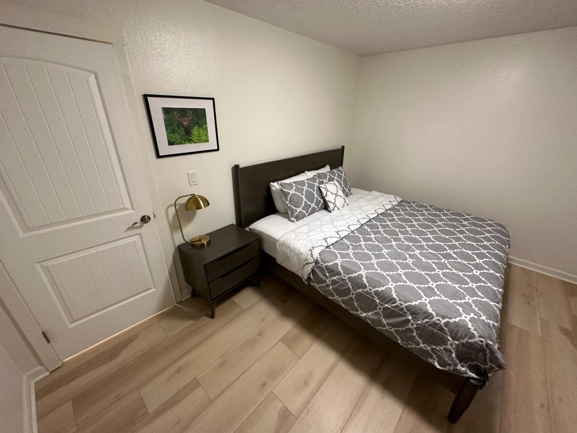Stay Anchorage! Furnished Two Bedroom Apartments With High Speed Wifi Δωμάτιο φωτογραφία
