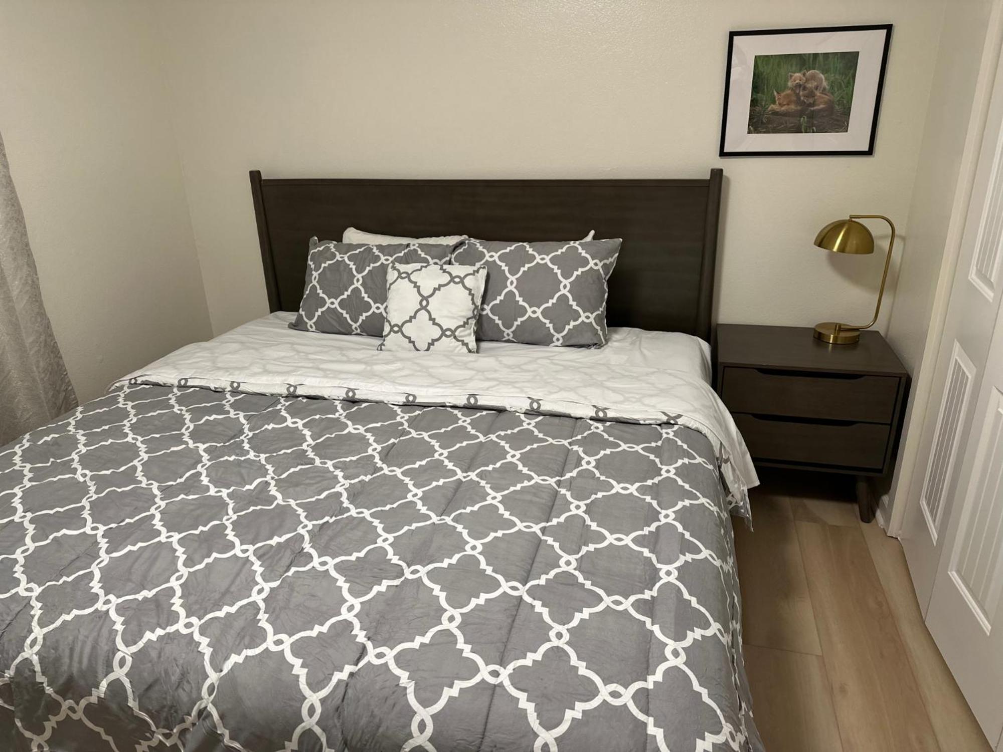 Stay Anchorage! Furnished Two Bedroom Apartments With High Speed Wifi Δωμάτιο φωτογραφία