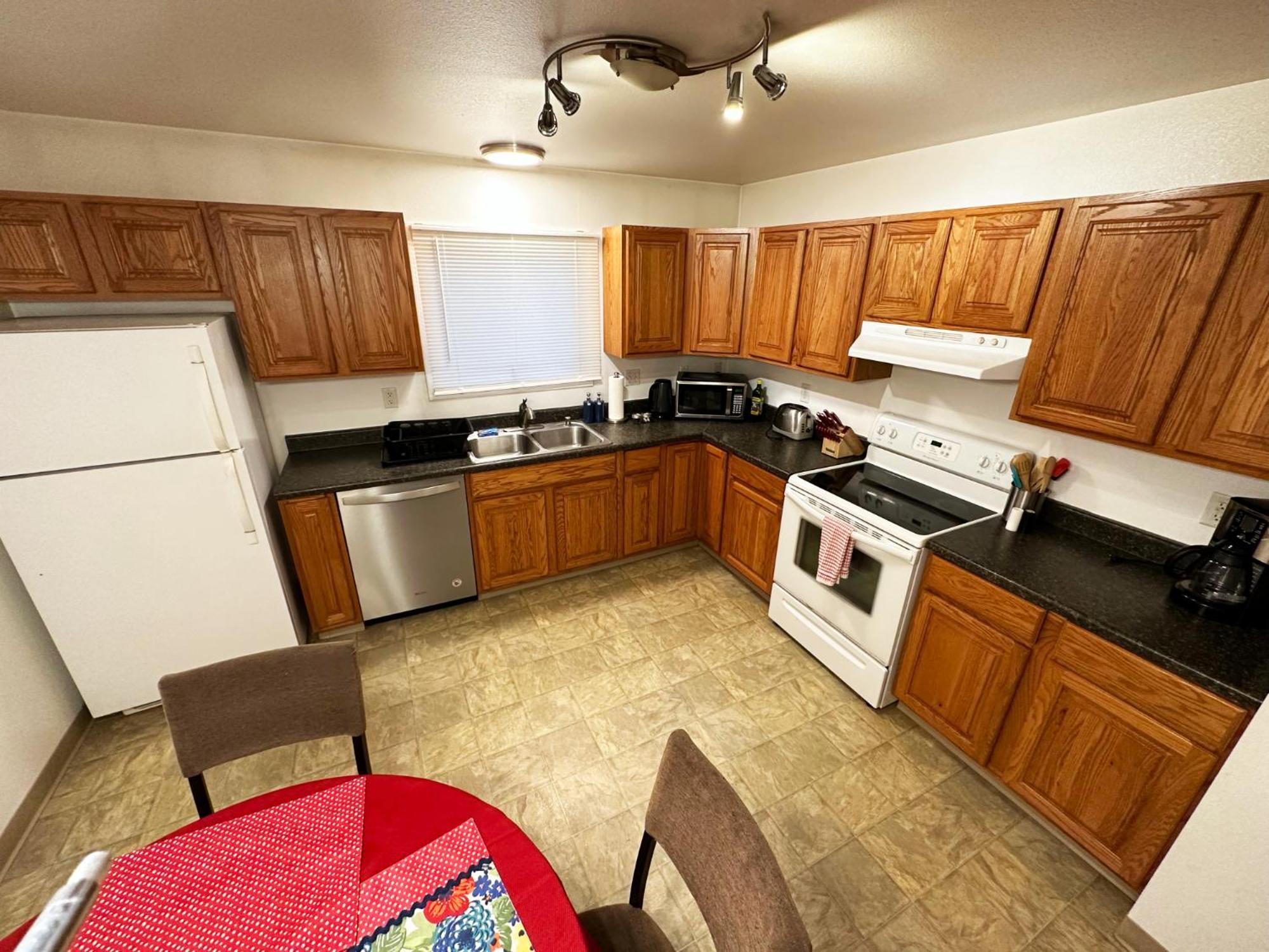 Stay Anchorage! Furnished Two Bedroom Apartments With High Speed Wifi Δωμάτιο φωτογραφία